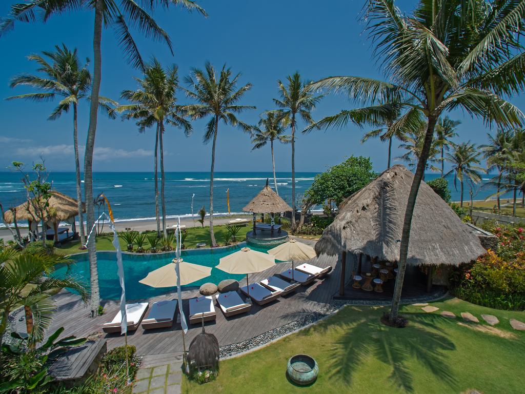 Beachfront Villa in Bali